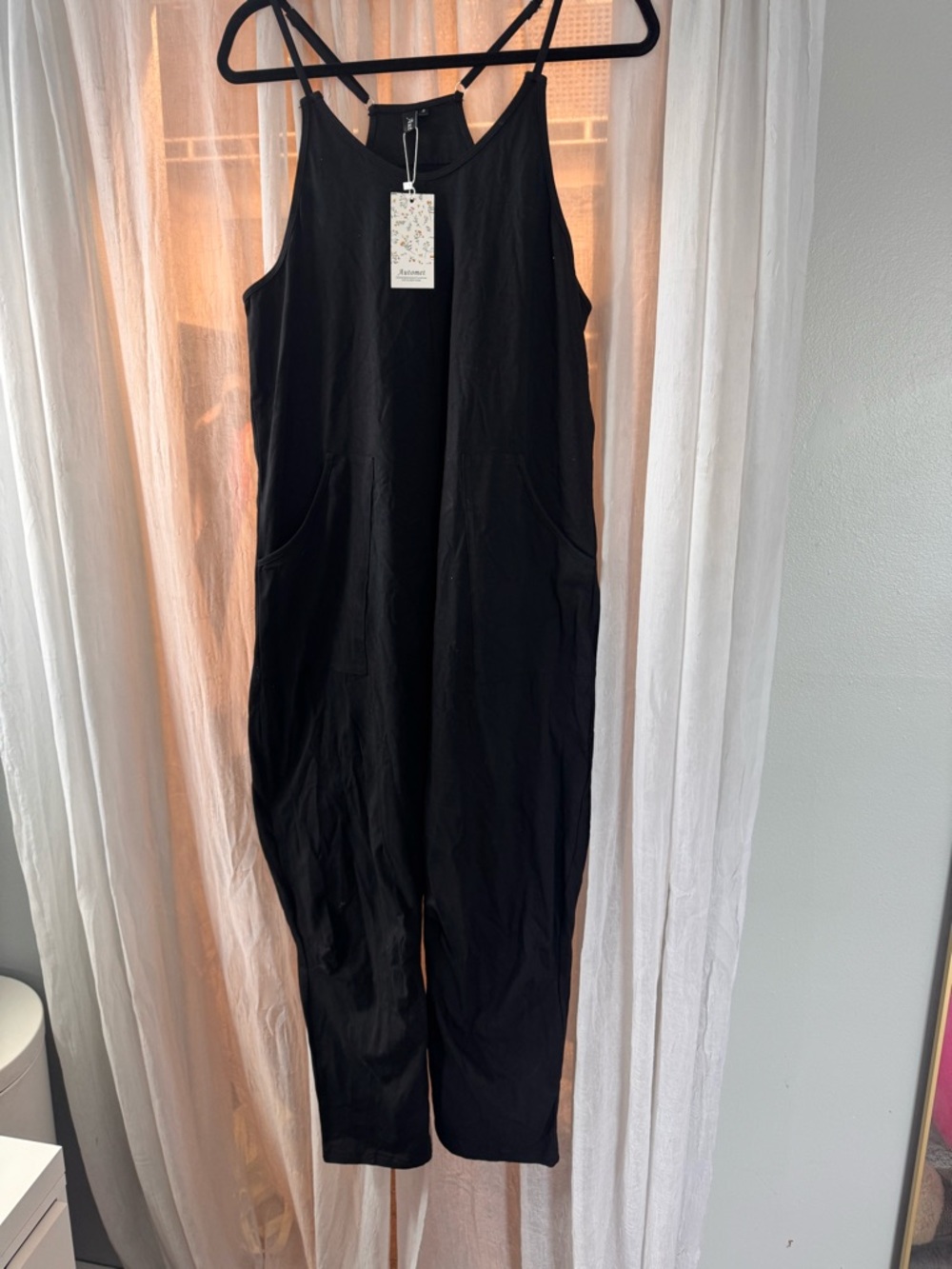 Women's Black Sleeveless Jumpsuit with Pockets